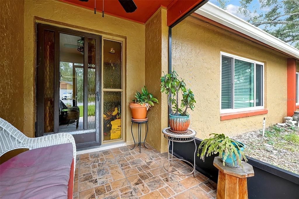 For Sale: $424,900 (4 beds, 2 baths, 1704 Square Feet)