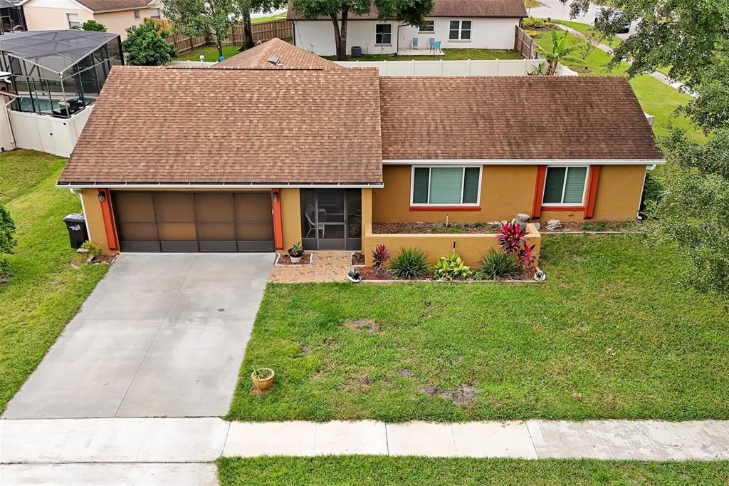 For Sale: $424,900 (4 beds, 2 baths, 1704 Square Feet)