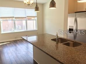 For Rent: $2,600 (3 beds, 2 baths, 1727 Square Feet)