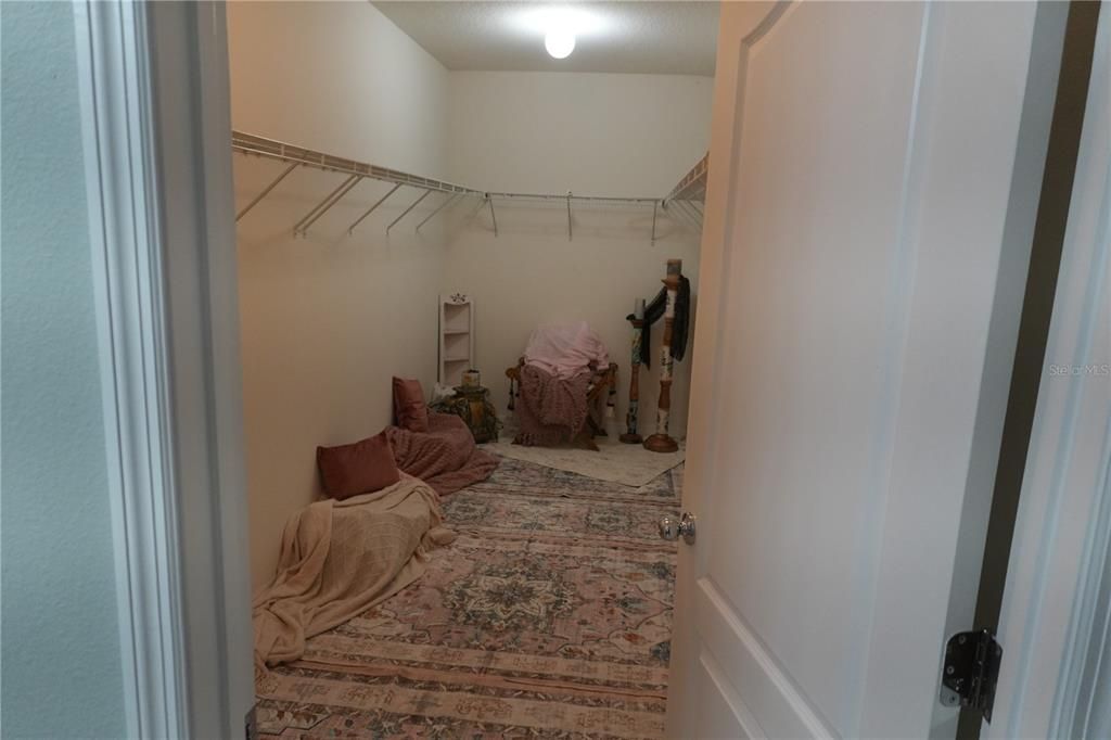 En Venta: $340,000 (3 camas, 2 baños, 1795 Pies cuadrados)