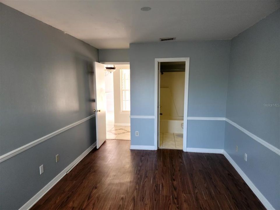 For Rent: $1,750 (2 beds, 2 baths, 1195 Square Feet)