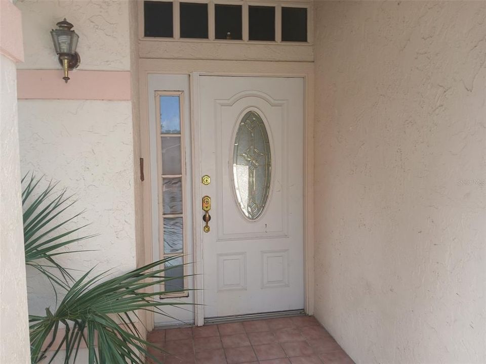 For Sale: $389,900 (3 beds, 2 baths, 2102 Square Feet)