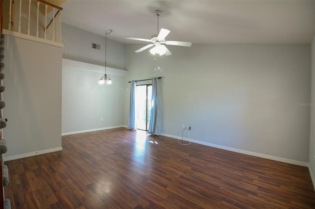 For Rent: $1,850 (3 beds, 2 baths, 1434 Square Feet)