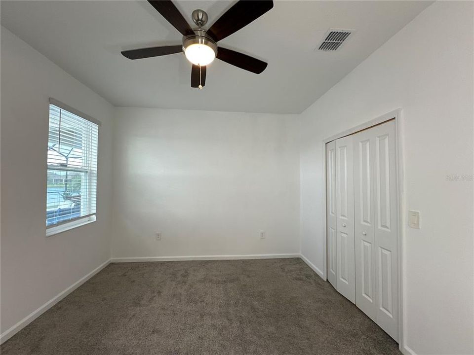 For Rent: $1,550 (1 beds, 1 baths, 700 Square Feet)