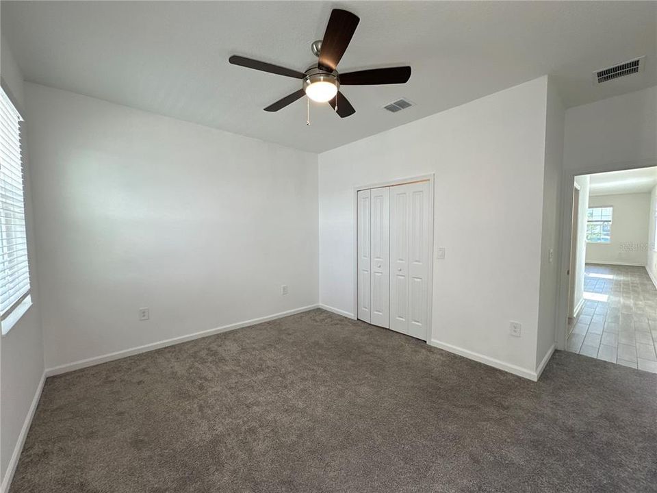 For Rent: $1,550 (1 beds, 1 baths, 700 Square Feet)