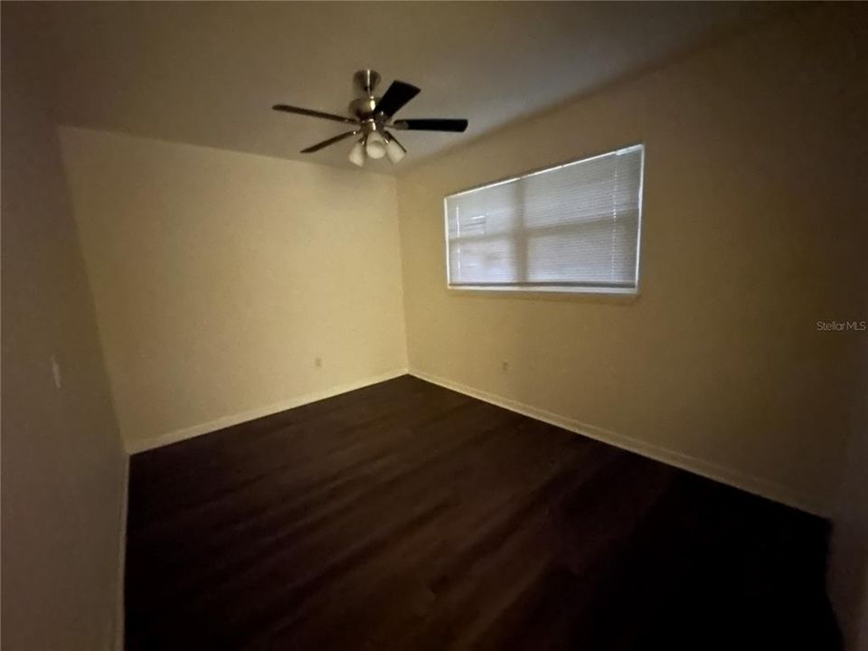 For Rent: $1,850 (3 beds, 1 baths, 1000 Square Feet)