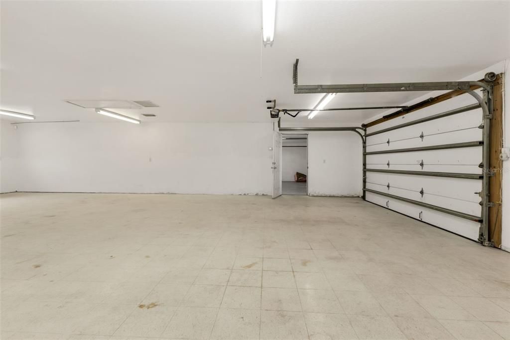 For Sale: $650,000 (0 beds, 0 baths, 3440 Square Feet)
