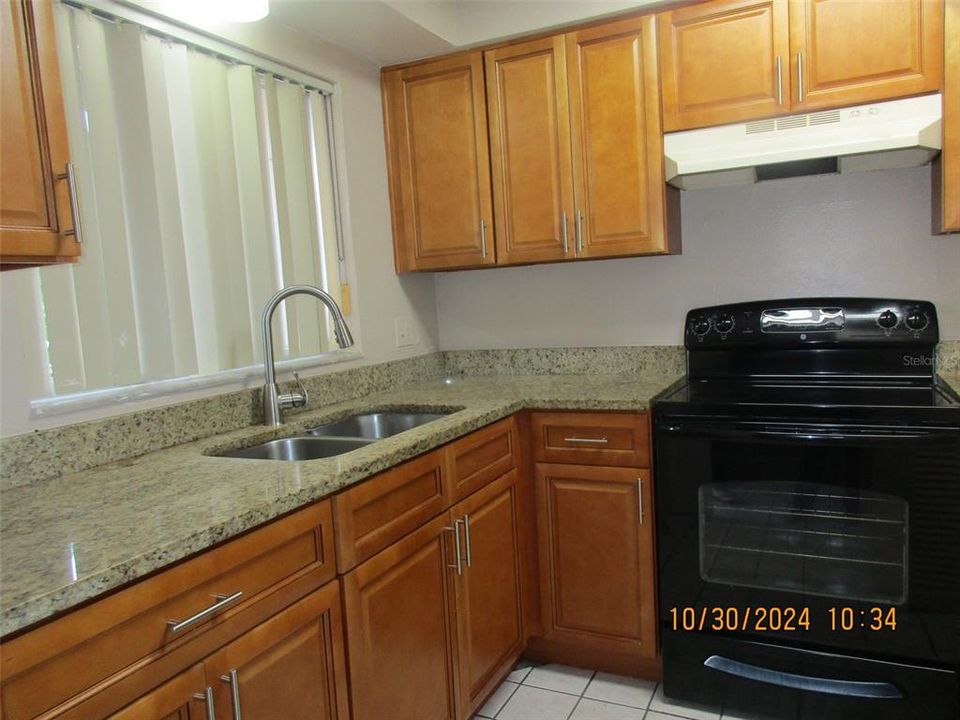 For Rent: $1,625 (2 beds, 2 baths, 1088 Square Feet)