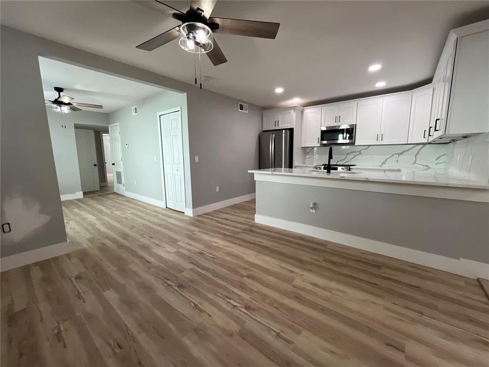 For Rent: $2,499 (3 beds, 2 baths, 1234 Square Feet)