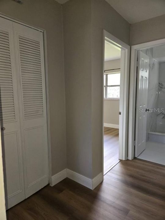 For Rent: $1,800 (2 beds, 1 baths, 1288 Square Feet)