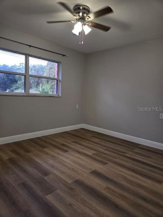 For Rent: $1,800 (2 beds, 1 baths, 1288 Square Feet)