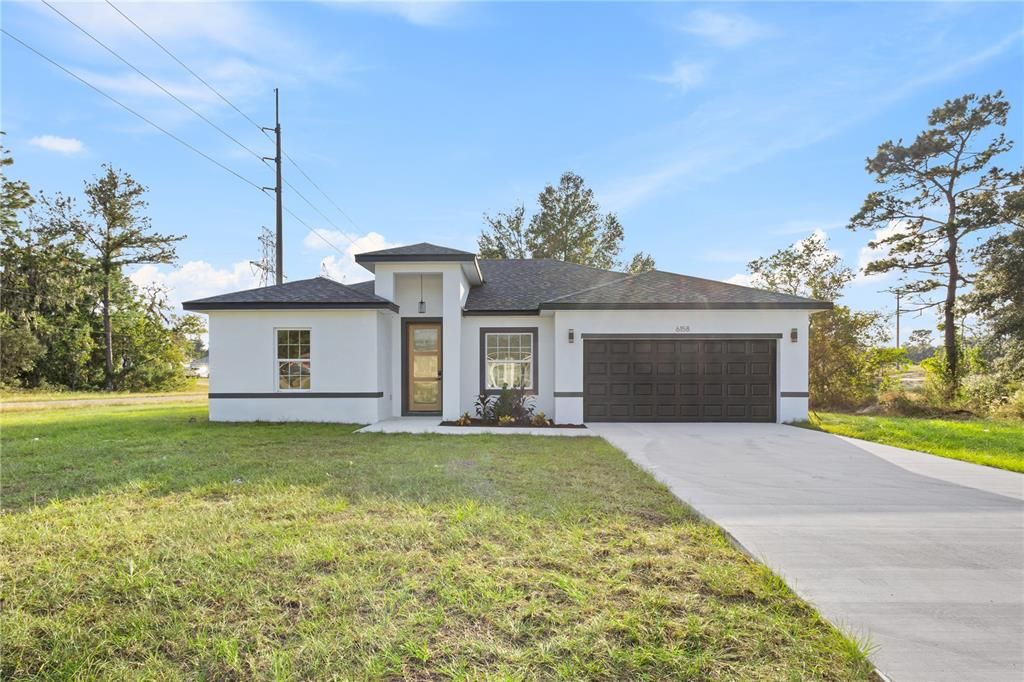 For Sale: $325,000 (4 beds, 2 baths, 1630 Square Feet)