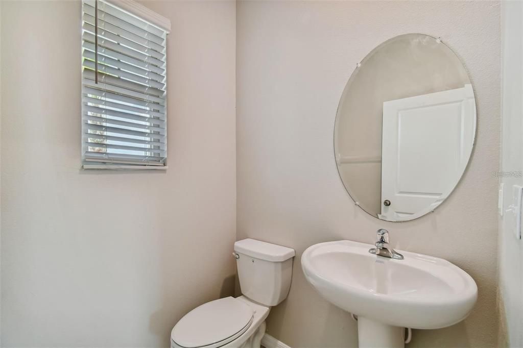 For Sale: $329,900 (3 beds, 2 baths, 1837 Square Feet)