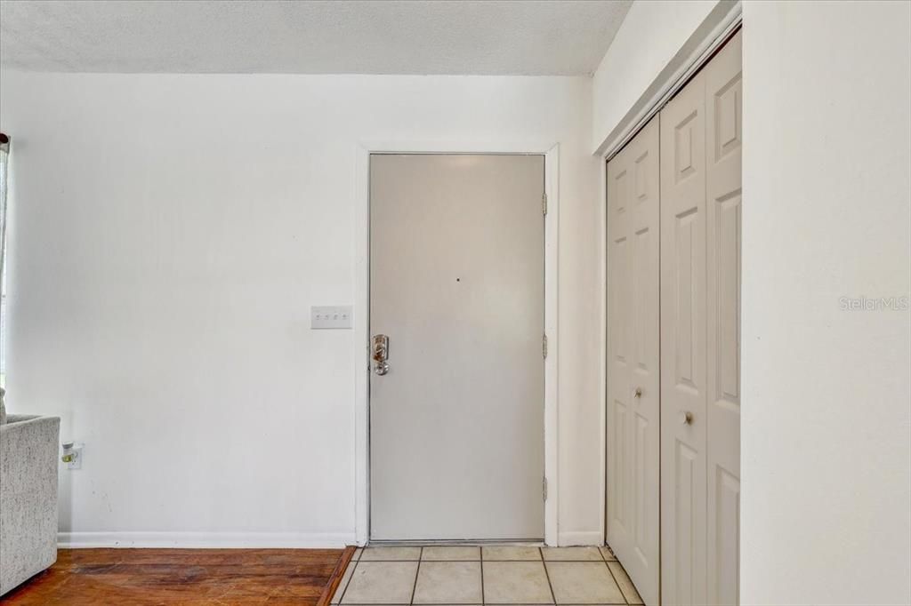 Entry way with coat closet