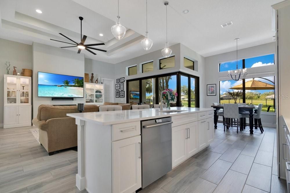 Kitchen - open family room