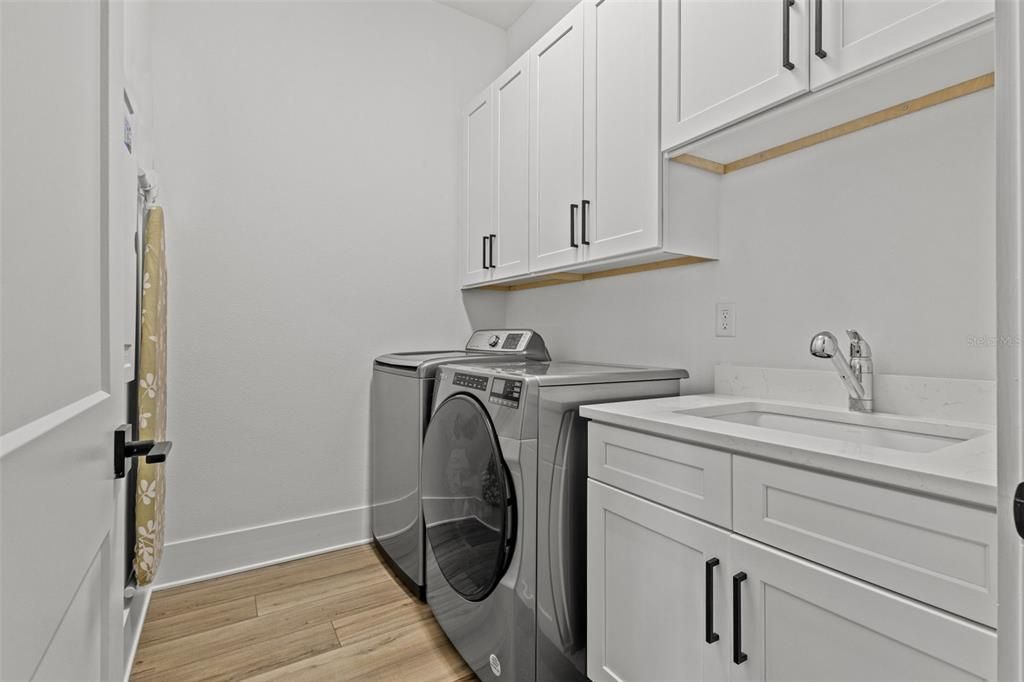 3rd floor laundry room