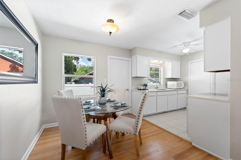 Active With Contract: $575,000 (3 beds, 0 baths, 2052 Square Feet)