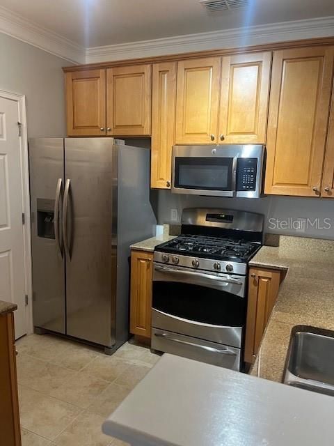 For Rent: $1,975 (2 beds, 2 baths, 1068 Square Feet)