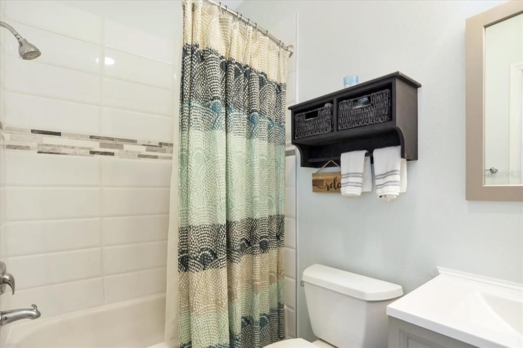 Upstairs shared Bathroom