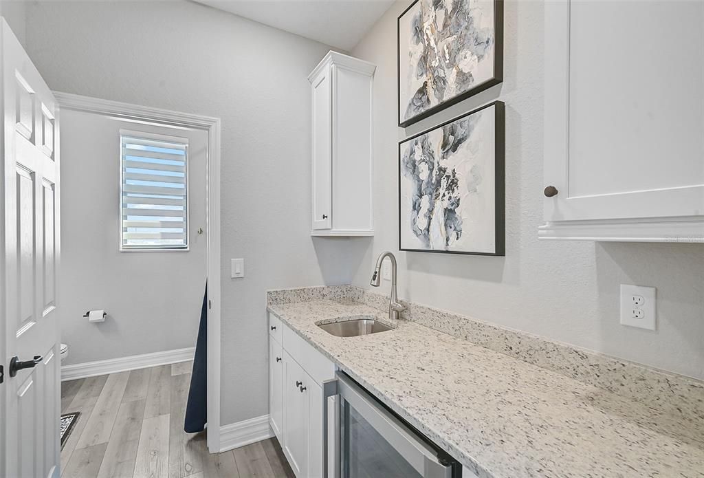 Wet bar in bonus room