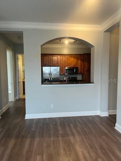 For Rent: $2,475 (3 beds, 2 baths, 1368 Square Feet)