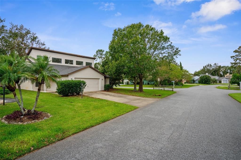 For Sale: $335,000 (3 beds, 2 baths, 1806 Square Feet)