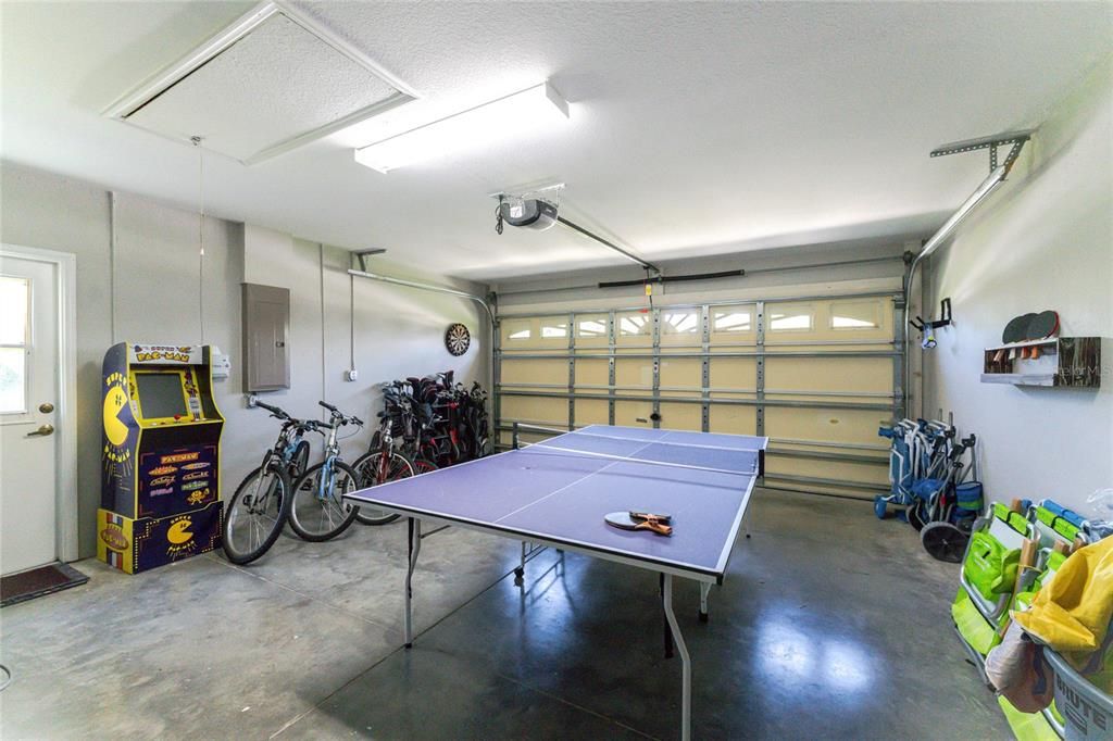 Game Room in Garage with Bikes, Golf Clubs, Beach Chairs and Floaties