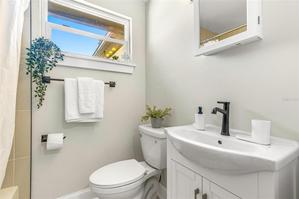 main home bathroom