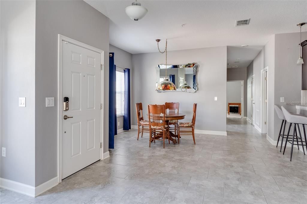 For Sale: $349,900 (2 beds, 2 baths, 1503 Square Feet)