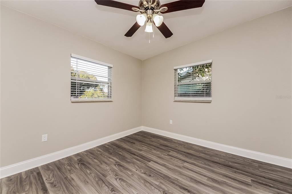 For Rent: $1,905 (3 beds, 2 baths, 1281 Square Feet)