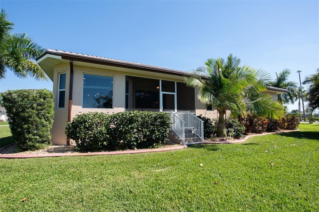 Rear View w/Enclosed Patio