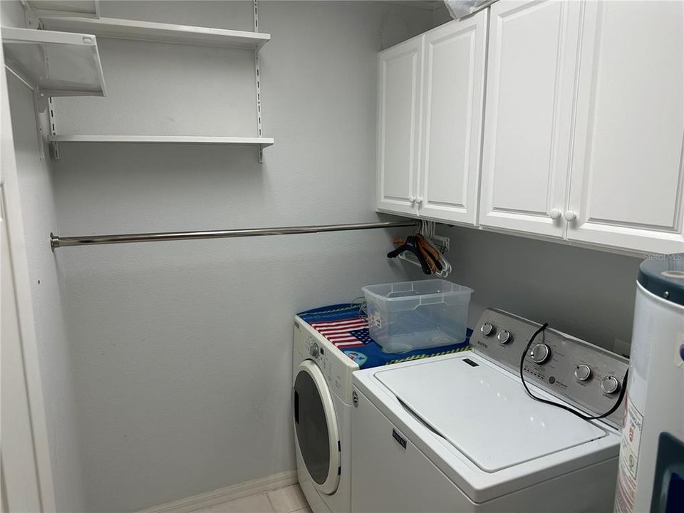 For Rent: $1,900 (2 beds, 2 baths, 1064 Square Feet)