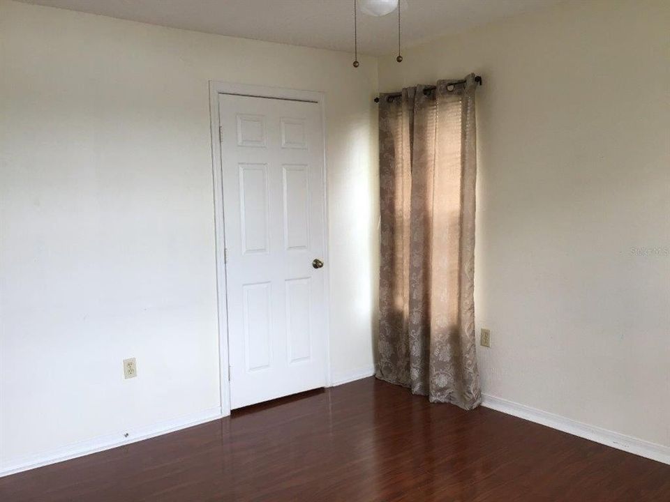 For Rent: $1,617 (2 beds, 1 baths, 871 Square Feet)