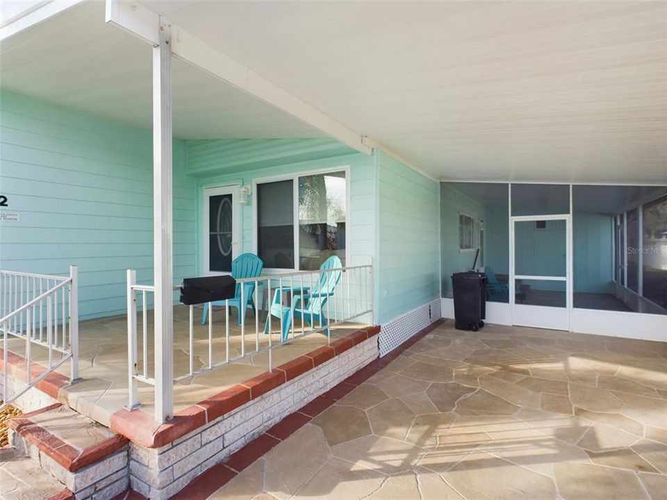 For Sale: $254,900 (3 beds, 2 baths, 1200 Square Feet)