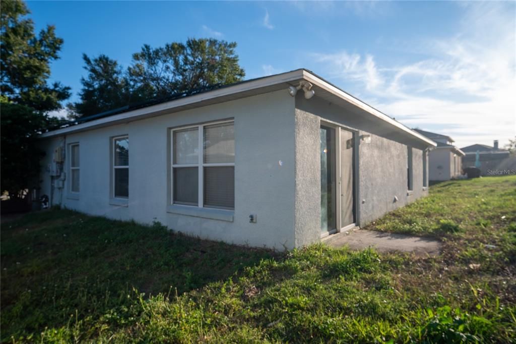 For Sale: $395,000 (3 beds, 2 baths, 1552 Square Feet)