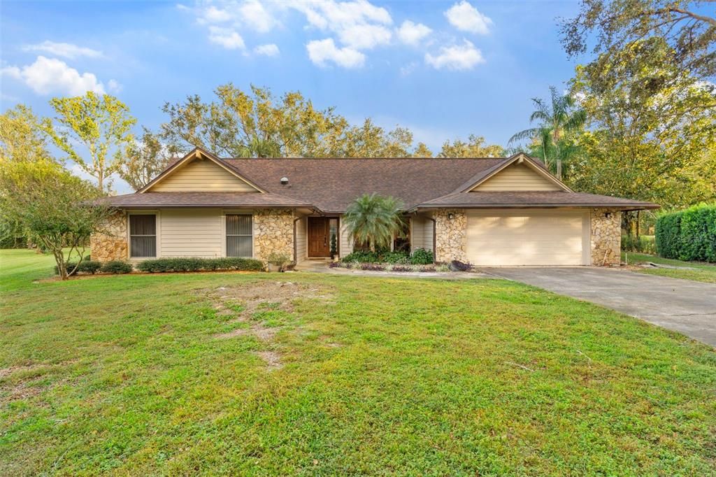 For Sale: $699,000 (4 beds, 2 baths, 2272 Square Feet)