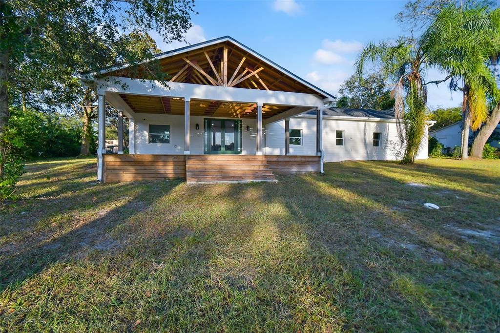 For Sale: $750,000 (4 beds, 2 baths, 2169 Square Feet)