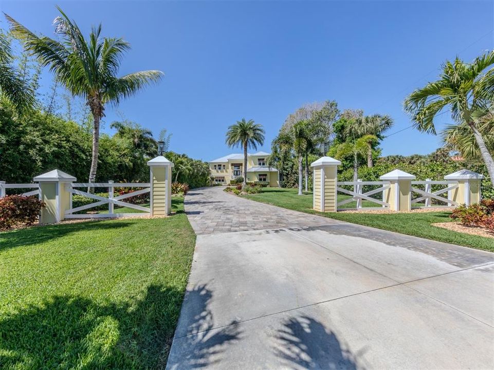 Front fence and columns