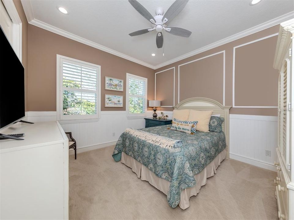 Guest room upstairs with bathroom