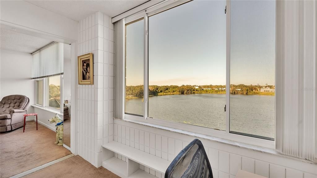 Sunroom with Views of Spirit Lake