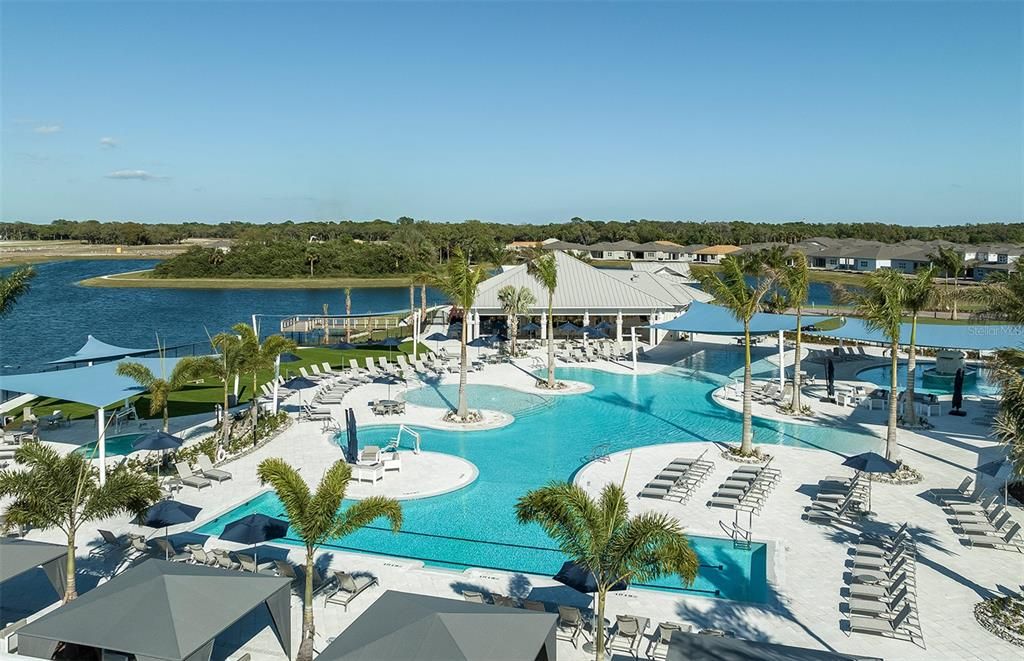 Resort Style Swimming Pool