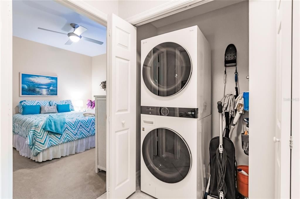 LAUNDRY AREA