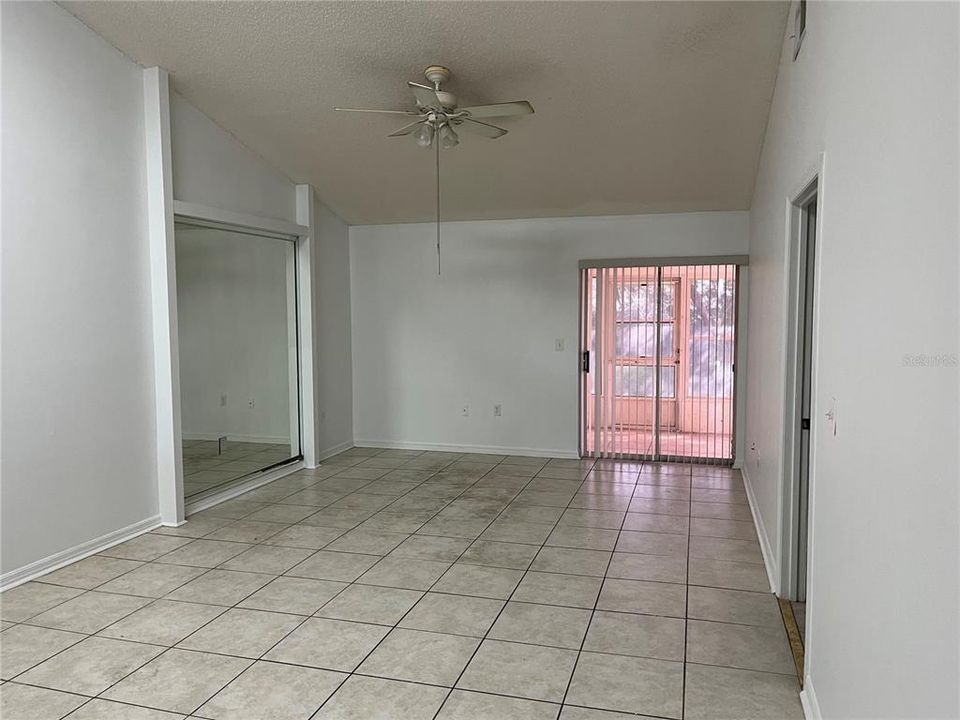 For Rent: $1,800 (3 beds, 2 baths, 1154 Square Feet)