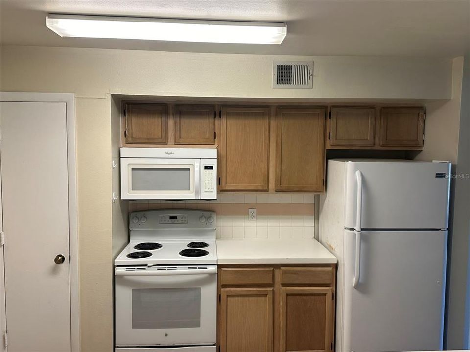 For Rent: $1,750 (2 beds, 2 baths, 1110 Square Feet)