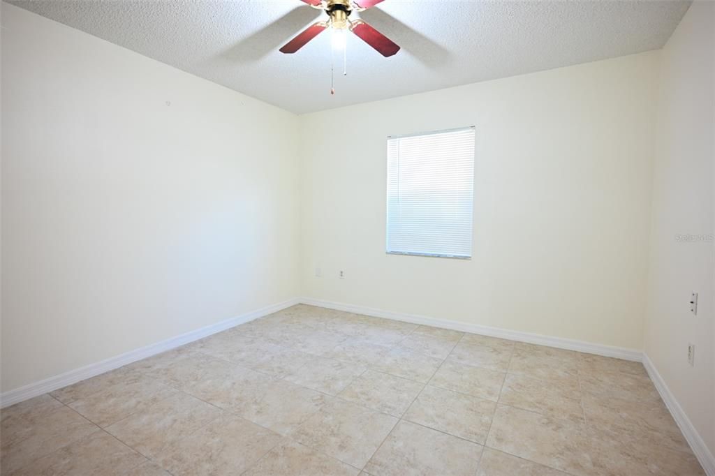 For Sale: $229,000 (2 beds, 2 baths, 1084 Square Feet)