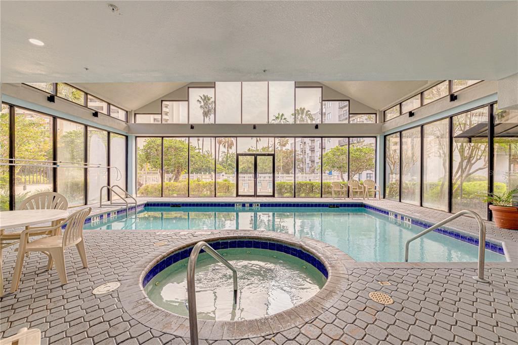 En Venta: $255,900 (2 camas, 2 baños, 578 Pies cuadrados)