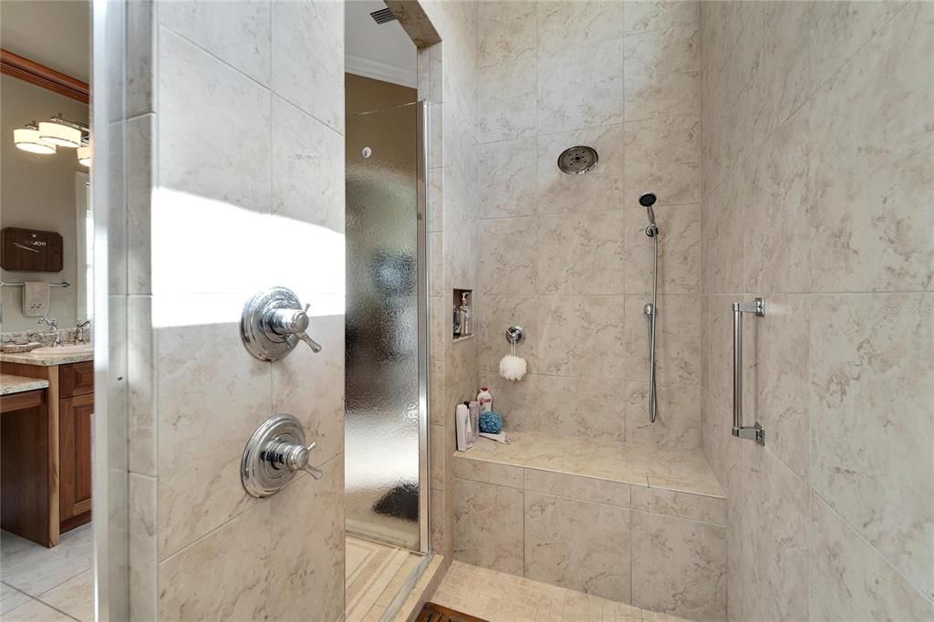 Spa Like Walk In Shower