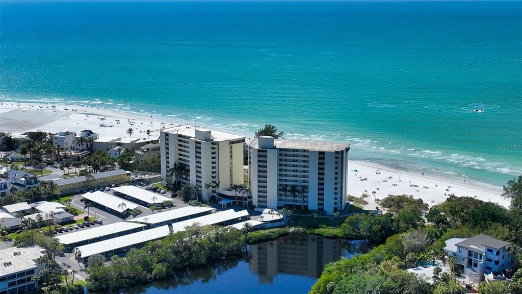 Aerial view of the Whispering Sands tower buildings.