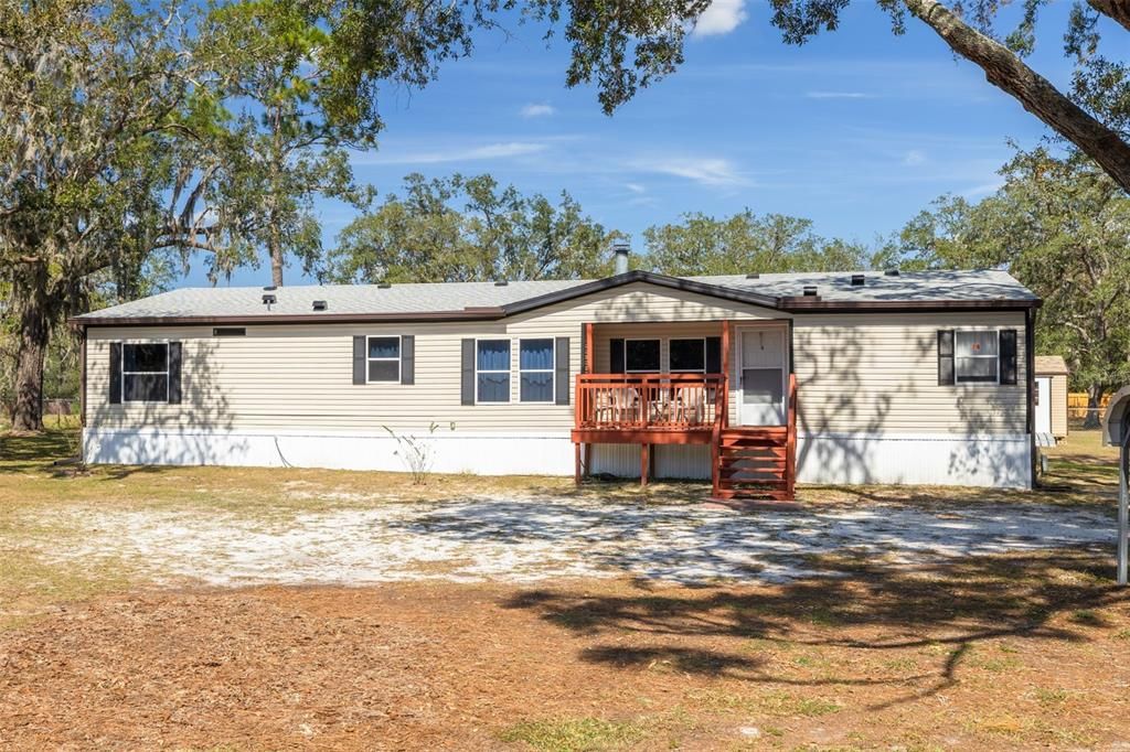 For Sale: $312,000 (3 beds, 2 baths, 1990 Square Feet)