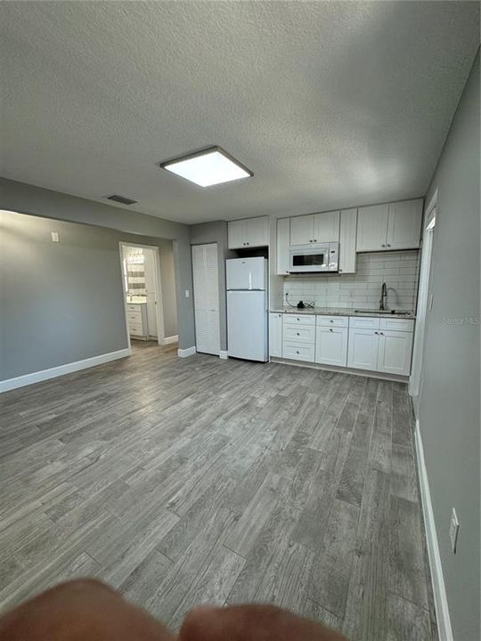 For Rent: $2,100 (2 beds, 2 baths, 1648 Square Feet)